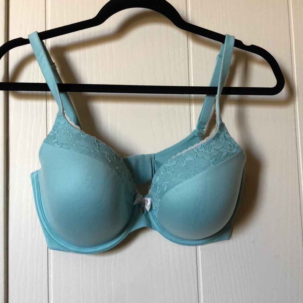 34 DDD Victoria’s Secret Bra